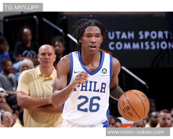 特奎维恩史密斯砍下41分10篮板媒体人称其为归化新星太吸引人